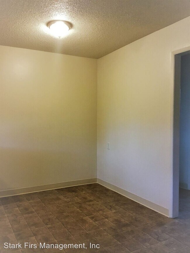 Foto del edificio - 13400 SE Stark St