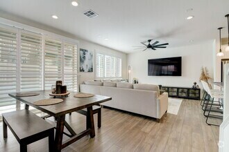 Building Photo - 3251 Crecida Way