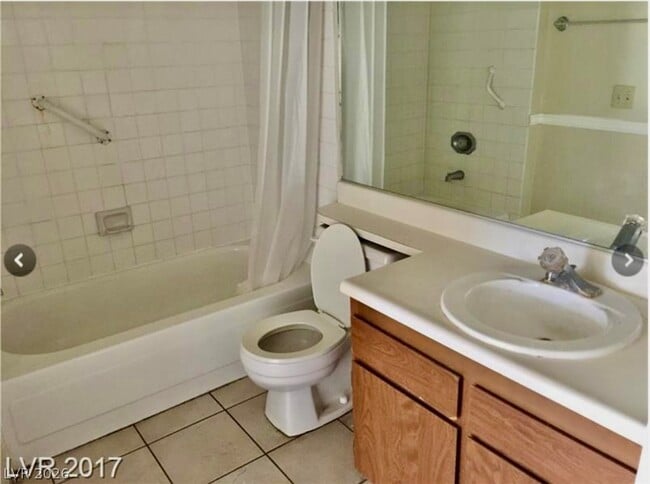 Building Photo - 3926 Bushnell Dr