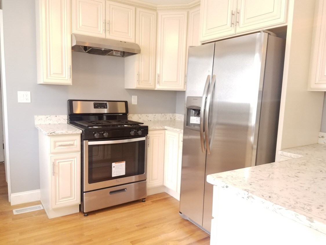 Building Photo - 21-23 Selwyn Rd