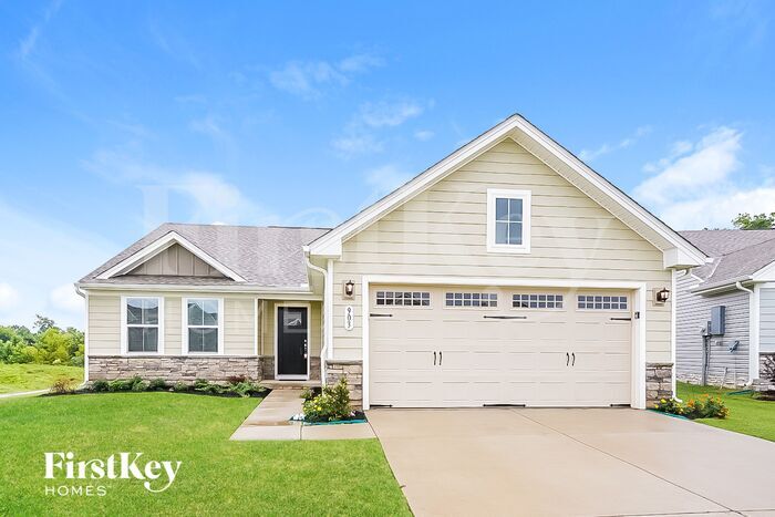 Foto principal - 903 Wilkinson Ln