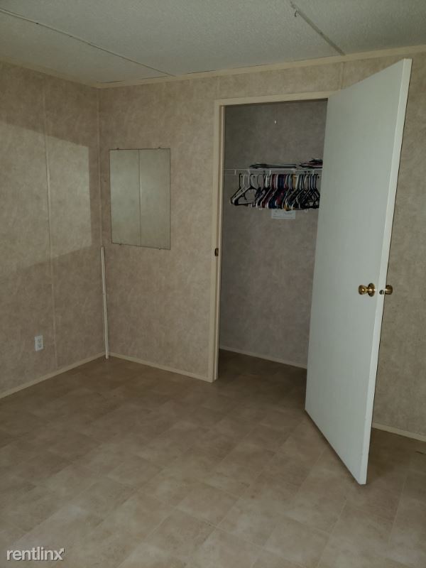 Building Photo - 3 br, 1 bath Mobile Home - 70 Chimney Rock...