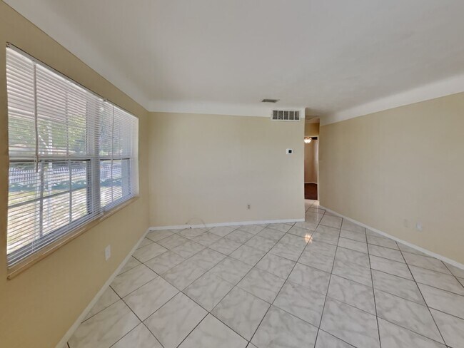 Foto del edificio - 5734 11th Ave N