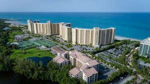 Foto del edificio - 500 Ocean Trail Way