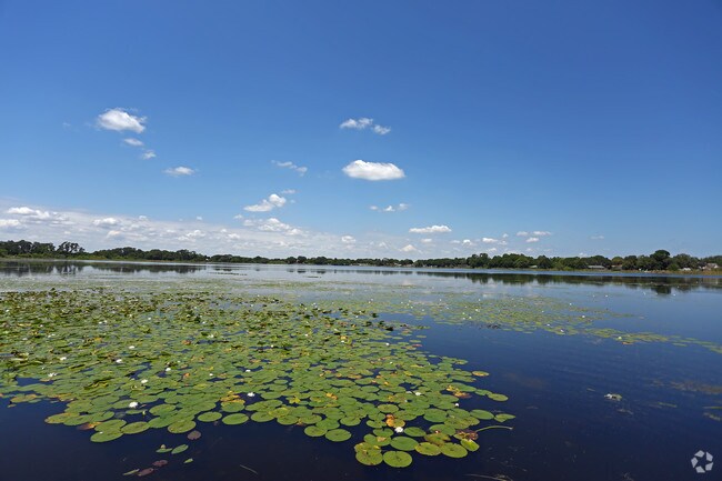 Foto del edificio - Haven at Lake Deer