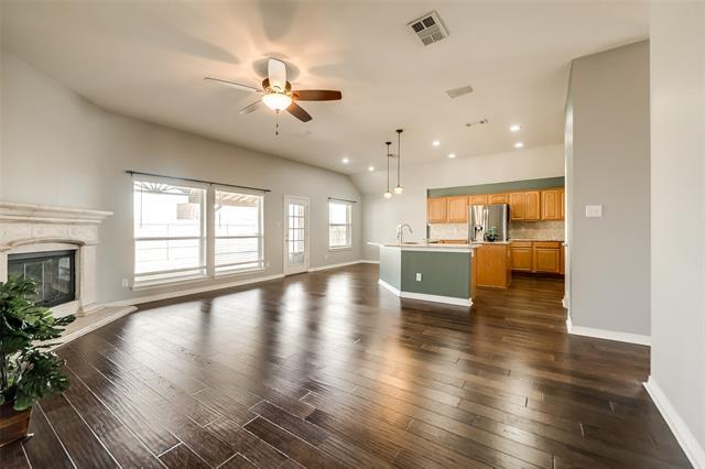 Building Photo - 6401 Hill Valley Ct