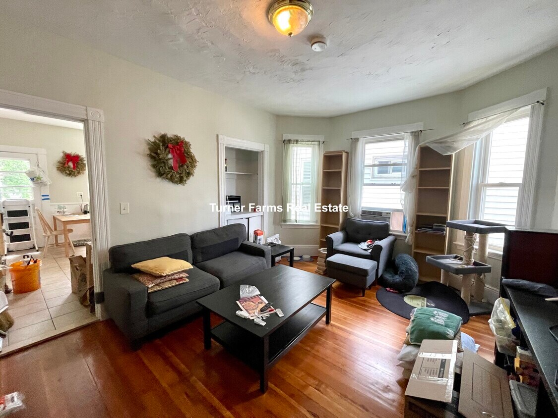 Primary Photo - 378 Washington St