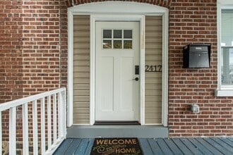 Building Photo - 2417 Washington St