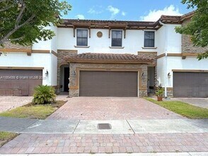 Building Photo - 4228 SW 166th Ct