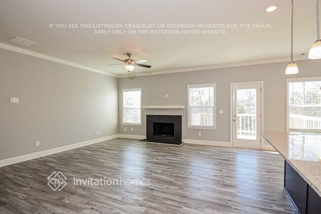 Foto del edificio - 5853 Ridgedale Ct