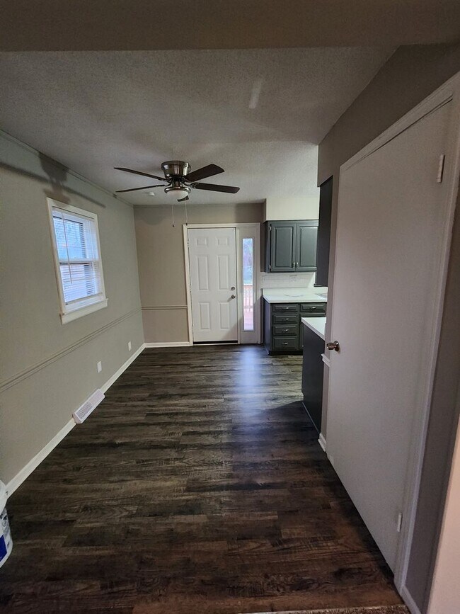 Building Photo - NEW RATE - Available Now!! Liberty Home 3 ...
