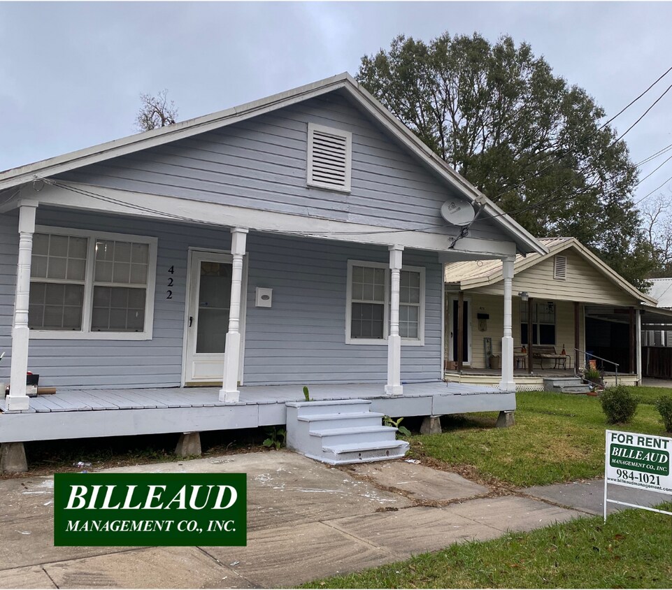 422 W Port St, Saint Martinville, LA 70582 House Rental in Saint