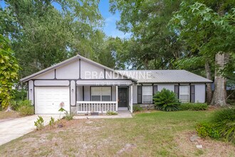 Building Photo - 1304 Truman Dr