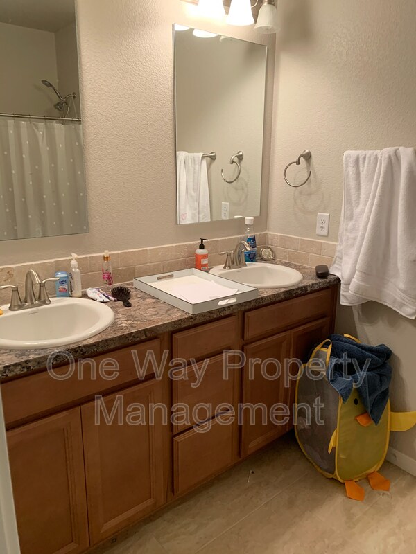 Foto del edificio - 3509 W 18th St