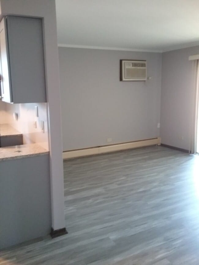 Foto del edificio - 5906 Corey Ln