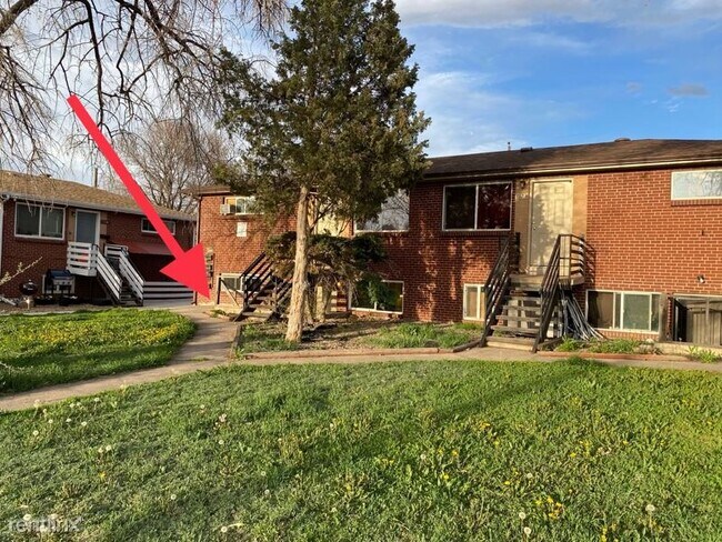 Building Photo - 2 br, 1 bath Apartment - 1128 Xanthia St