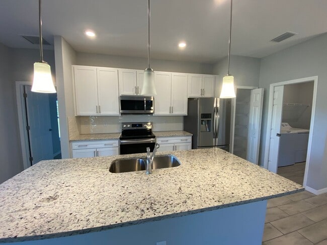 Foto del edificio - 1501 NW 38th Pl