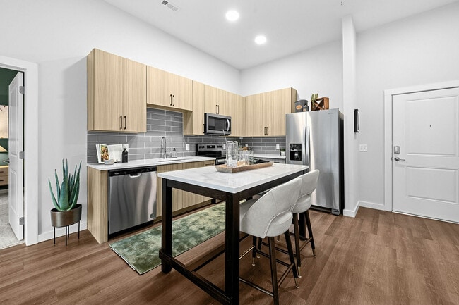 Building Photo - Charlotte Exchange