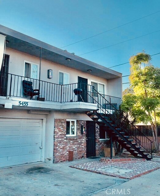 5455 Elm Ave, Long Beach, CA 90805 Townhome Rentals in Long Beach CA