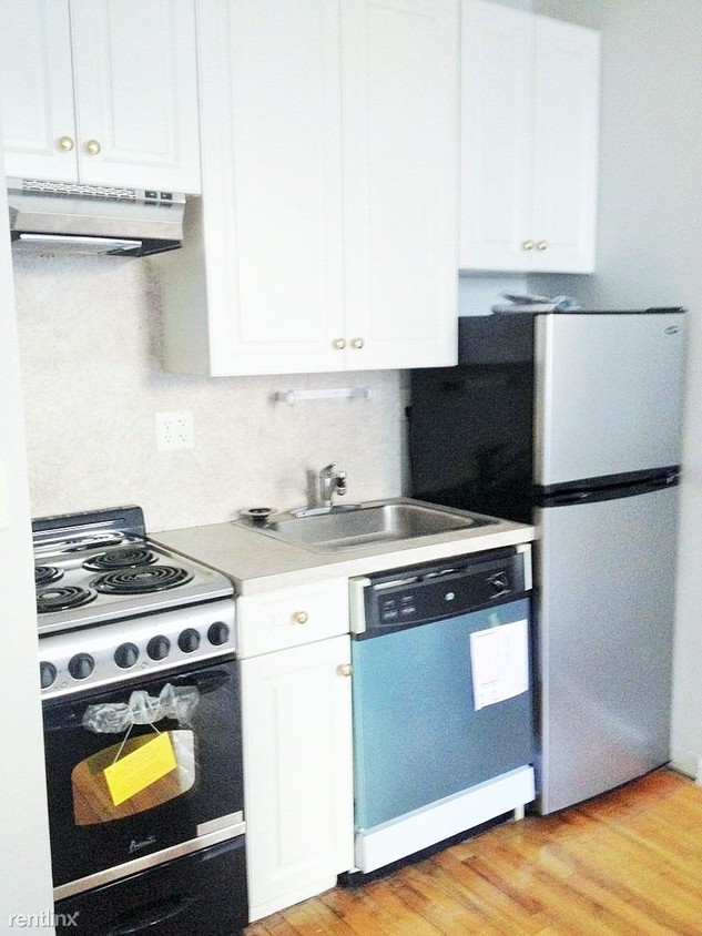Primary Photo - 420 9th Ave