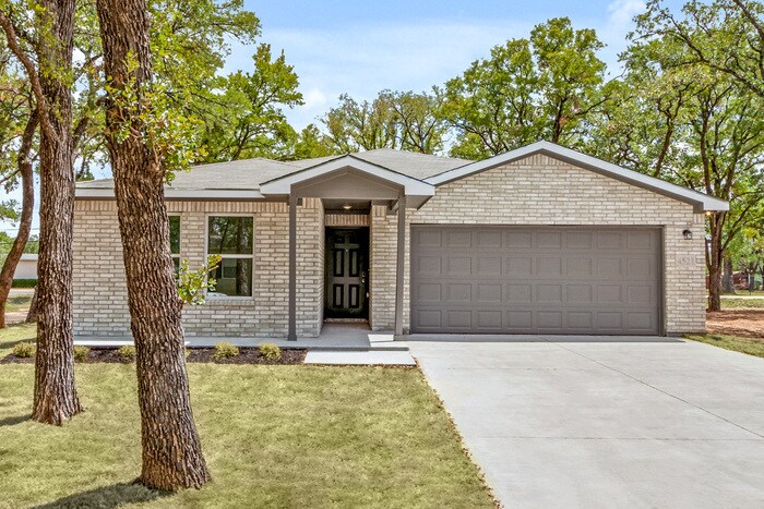 Primary Photo - 4521 Circle C Dr