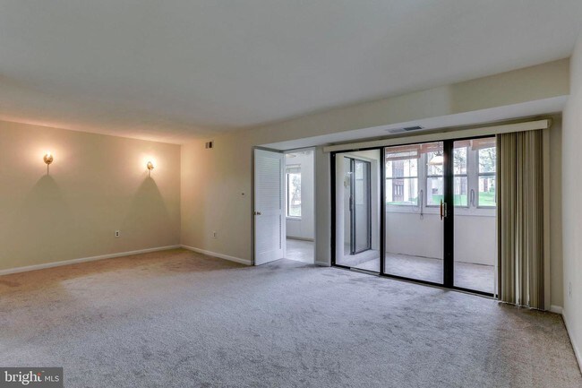 Foto del edificio - 5860 Thunder Hill Rd