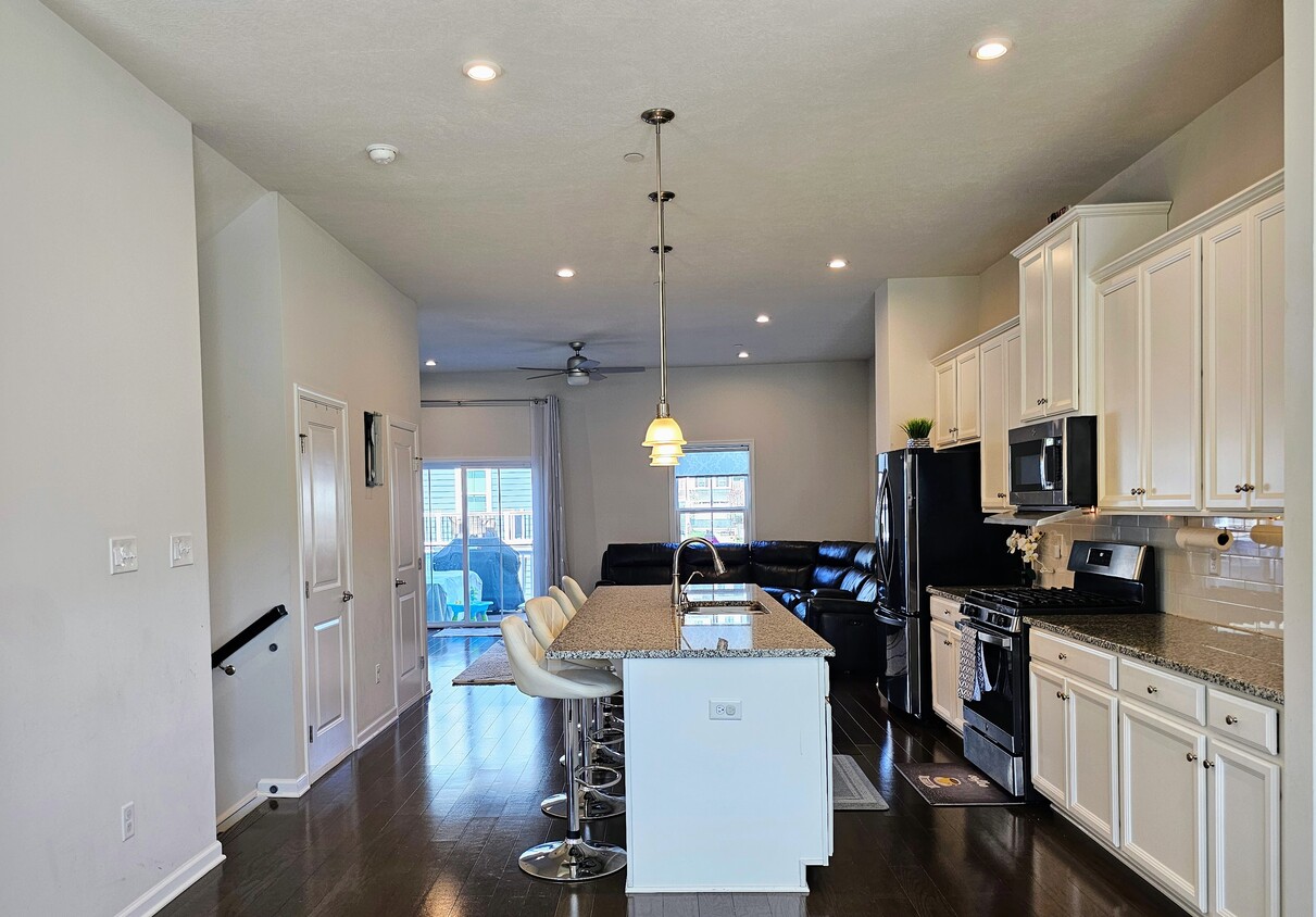 Foto principal - 1019 Mohawk Ln