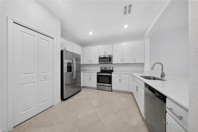 Foto del edificio - 2220 Dragonfruit Wy