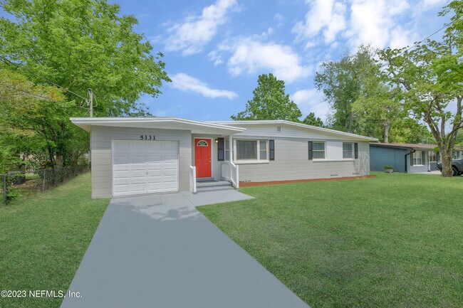 Foto del edificio - 5131 Rosebay Ct