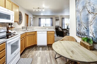 Building Photo - Tranquility Pointe