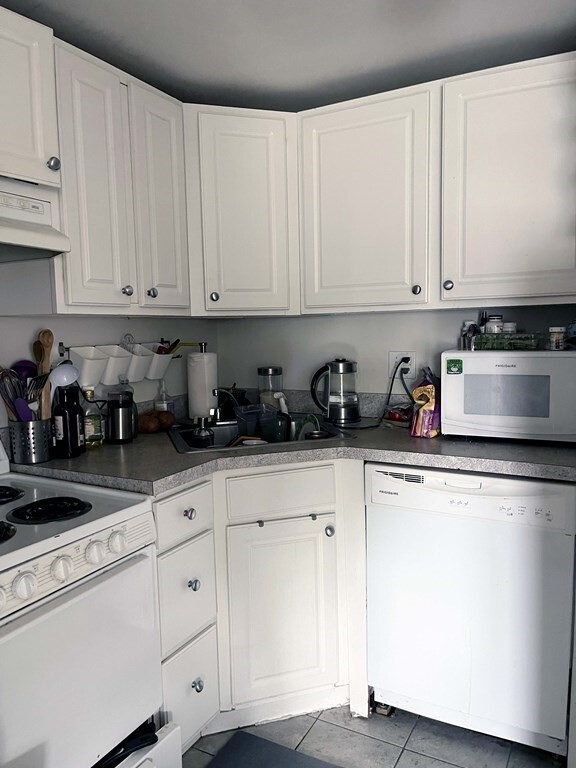 Primary Photo - 276 Harvard St