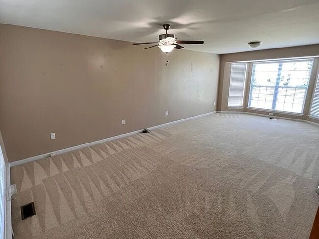 Foto del edificio - 2429 Heather Hill Ct