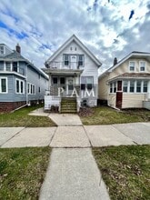 Building Photo - 3727 E Squire Ave