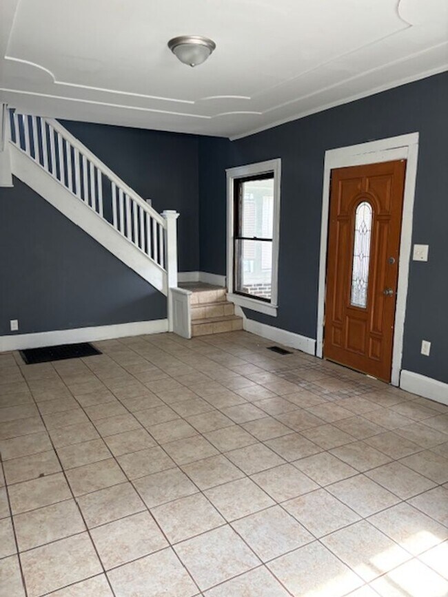 Foto del edificio - Move in Ready- $1495.00