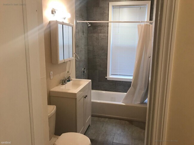 Foto del edificio - 1 br, 1 bath Apartment - 219 Harvard Ave # 51