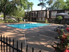 Building Photo - 12633 Memorial Dr