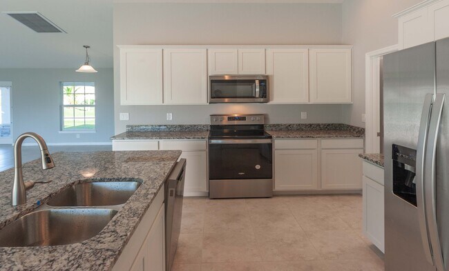 Foto del edificio - 916 SW 24th St