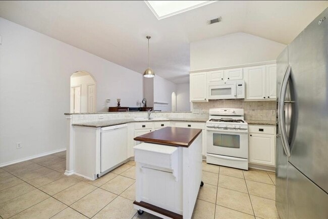 Foto del edificio - 6715 Rockwall Trail Dr