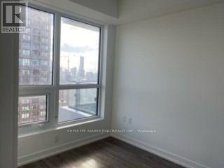 Photo du bâtiment - 395-3395 Bloor St E