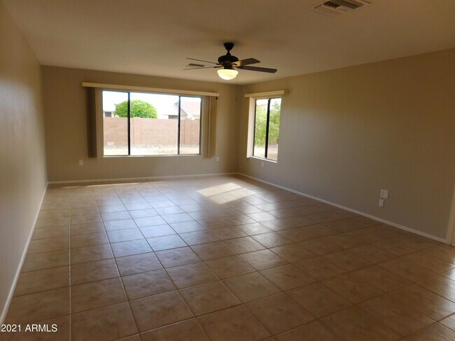 Foto del edificio - 14126 W Pennystone Dr