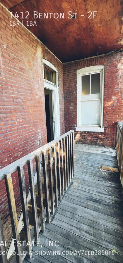 Foto del edificio - 1412 Benton St