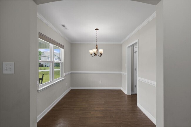 Foto del edificio - Bridgeport Beauty with Bonus Room