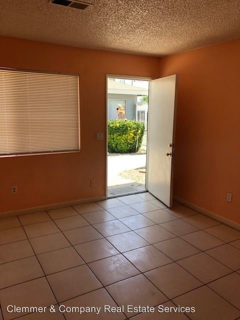 Building Photo - 2 br, 1 bath Apartment - 2901 S Chester