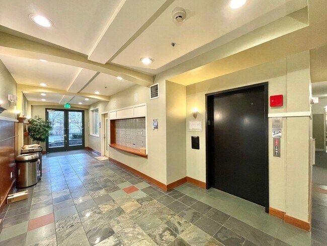 Foto del edificio - Great Condo For Rent