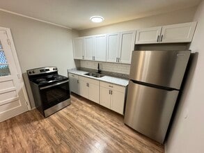 Building Photo - Pitts Drive