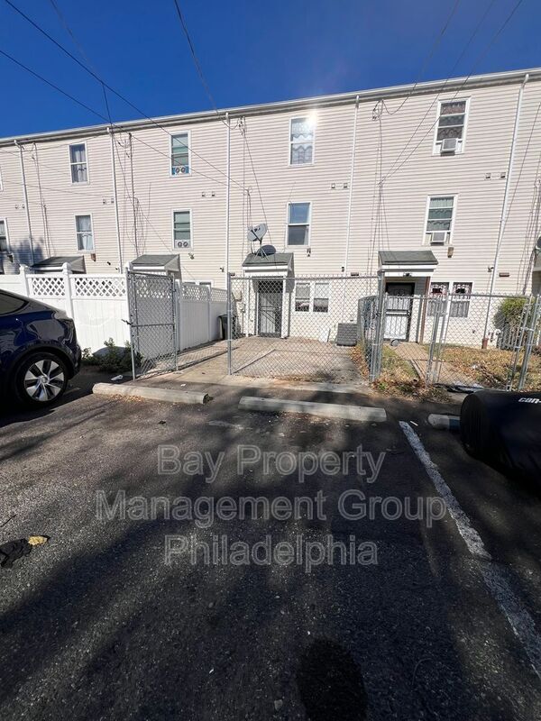 Foto del edificio - 1610 W Diamond St