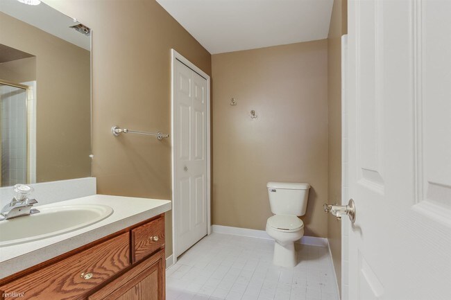 Building Photo - 42232 Aspen Ct