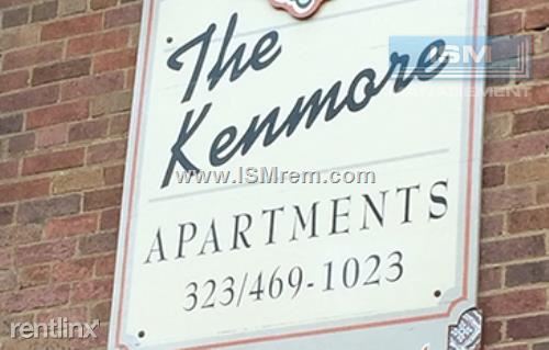 Foto principal - 257 S Kenmore Ave