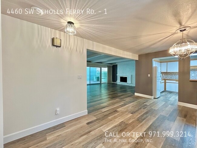 Building Photo - 4460 SW Scholls Ferry Rd