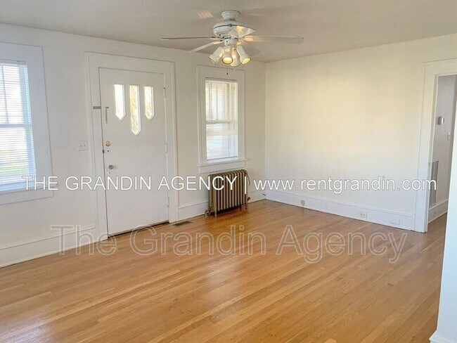 Foto del edificio - 2102 Westover Ave SW